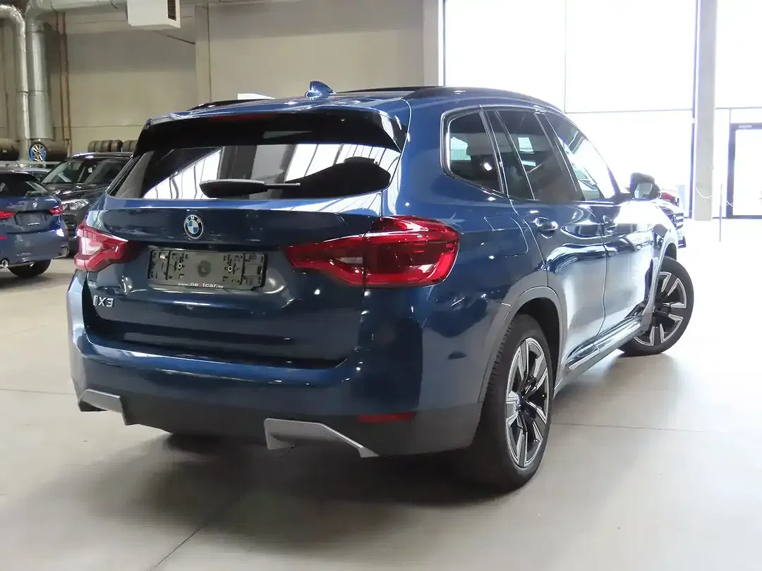 BMW iX3 - foto 2