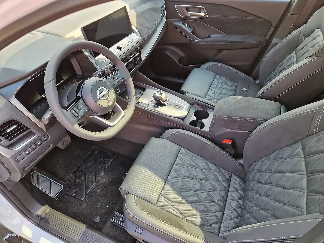 Nissan Qashqai 1.3 DIG-T MHEV Xtronic Tekna+ - Thumbnail 8
