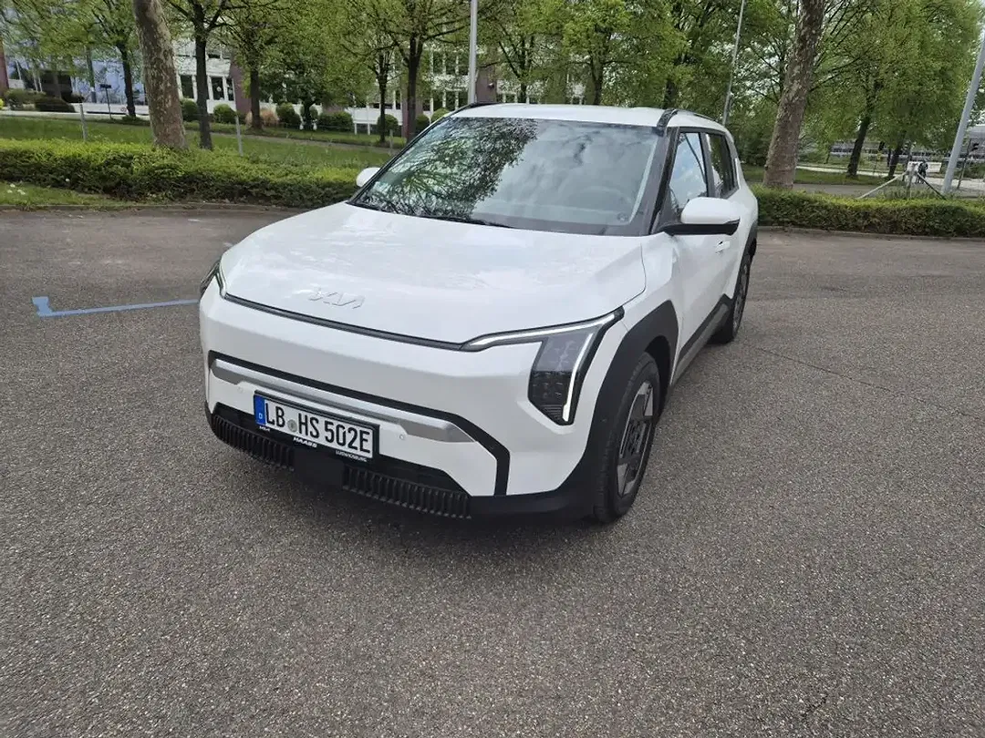 Kia EV3 Earth - foto 1