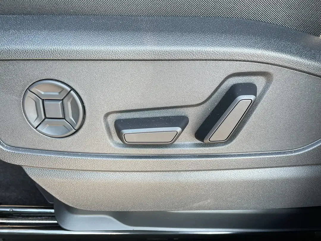 Audi Q5 TDI S tronic quattro S line - Thumbnail 13