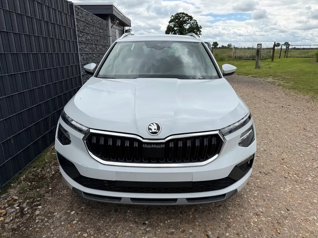 Skoda Kamiq 1.0 TSI DSG 130 Years Premium - Thumbnail 2