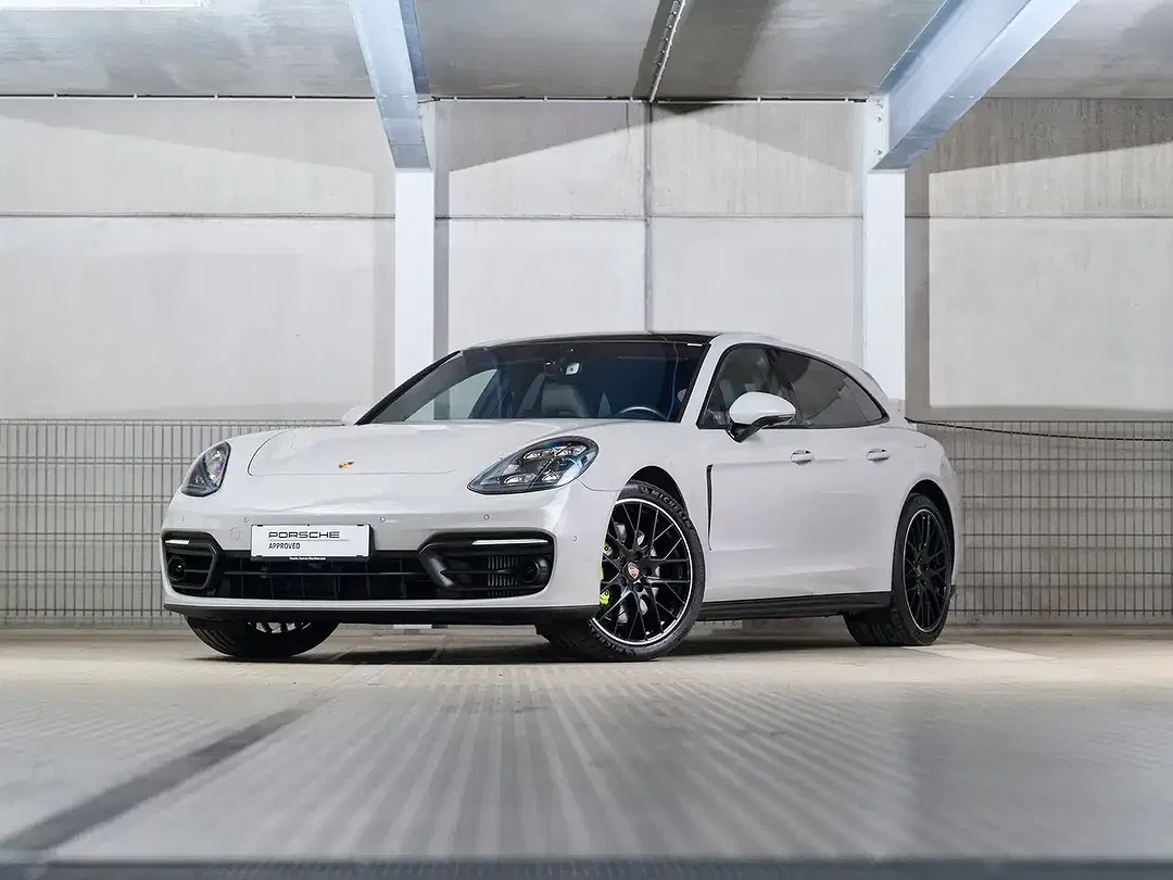 Porsche Panamera E-Hybrid 4 Sport Turismo - foto 1