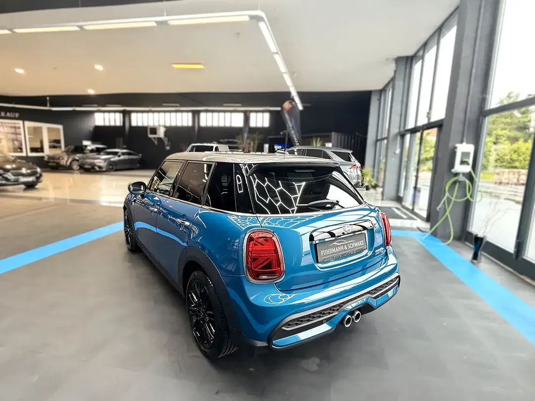 MINI Cooper S AUT Classic Trim - Thumbnail 5