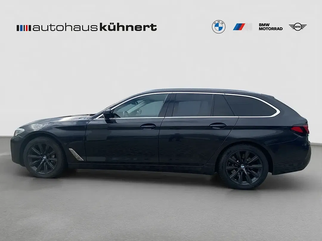 BMW 540 xDrive Touring Luxury Line - Thumbnail 3
