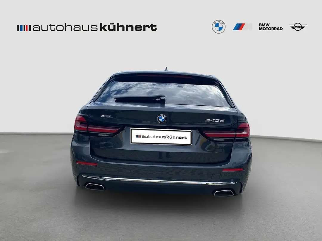 BMW 540 xDrive Touring Luxury Line - Thumbnail 5