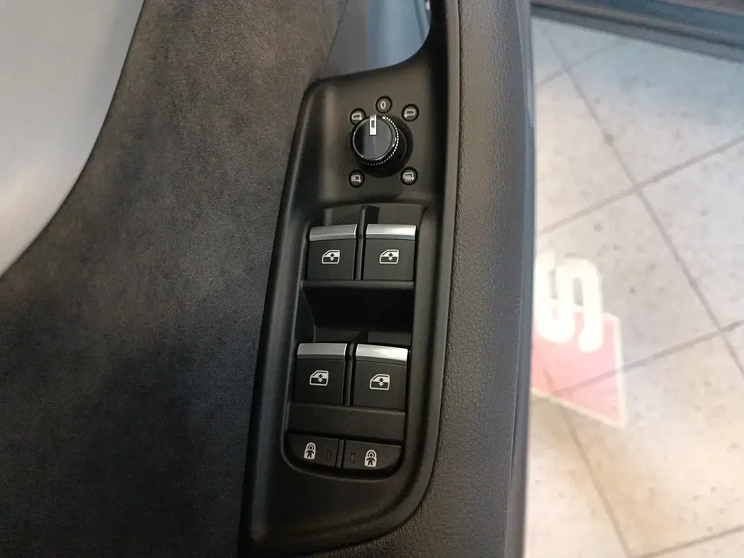 Audi Q7 S line - foto 14