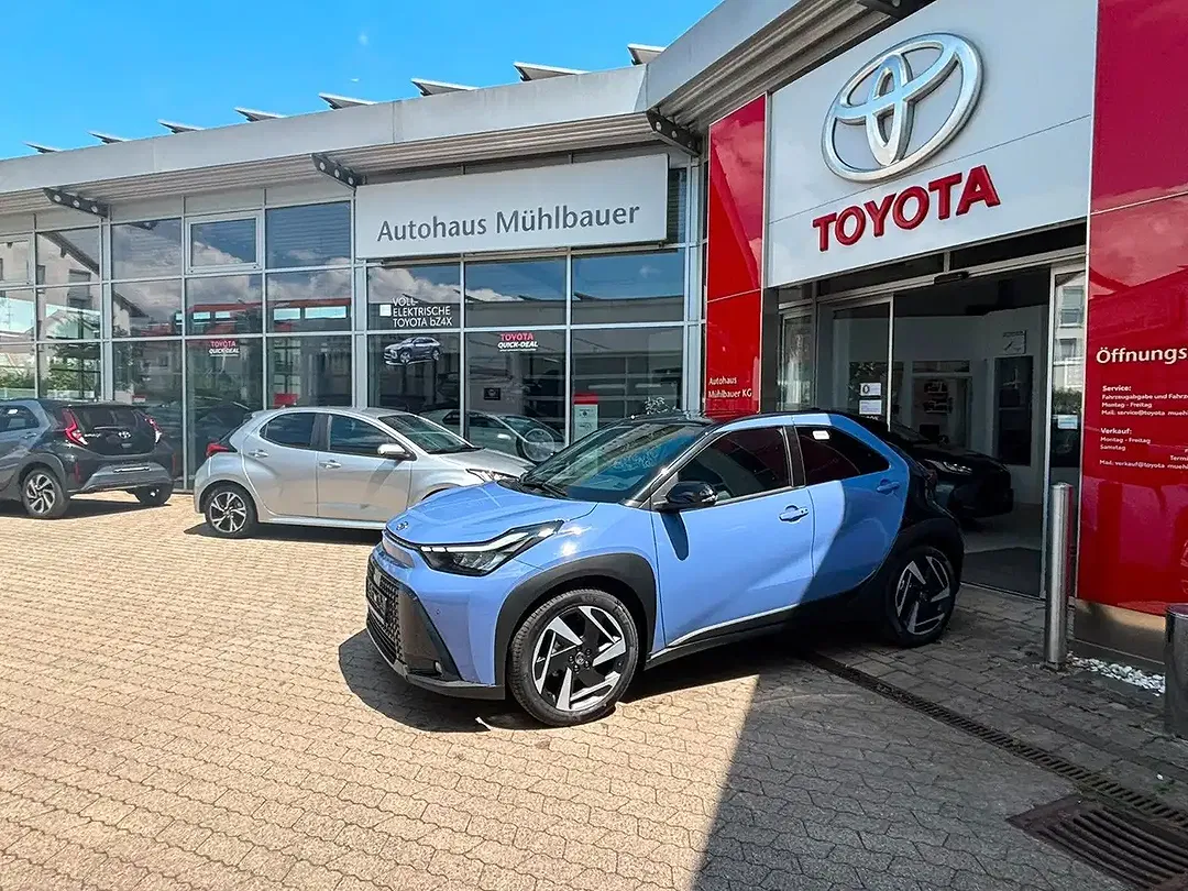 Toyota Aygo Hybrid Lounge - Thumbnail 12