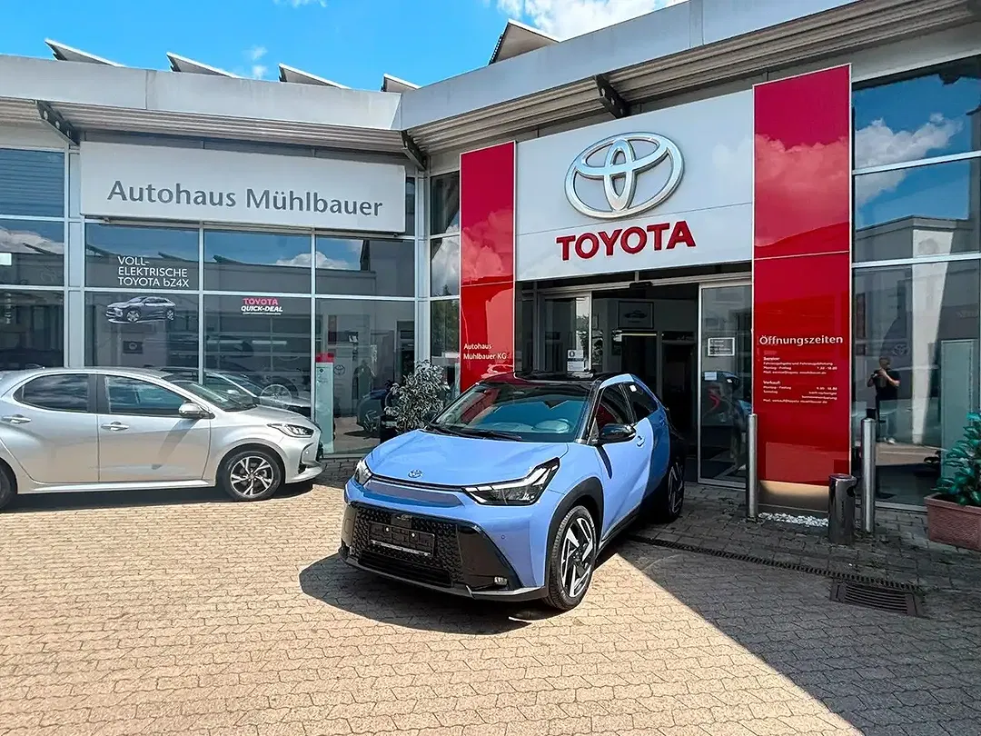 Toyota Aygo Hybrid Lounge - Thumbnail 9
