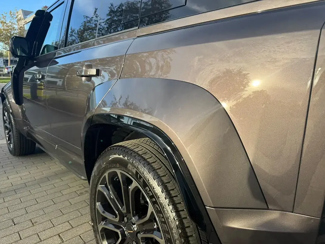 Land Rover Defender P635 OCTA 110 - Thumbnail 26
