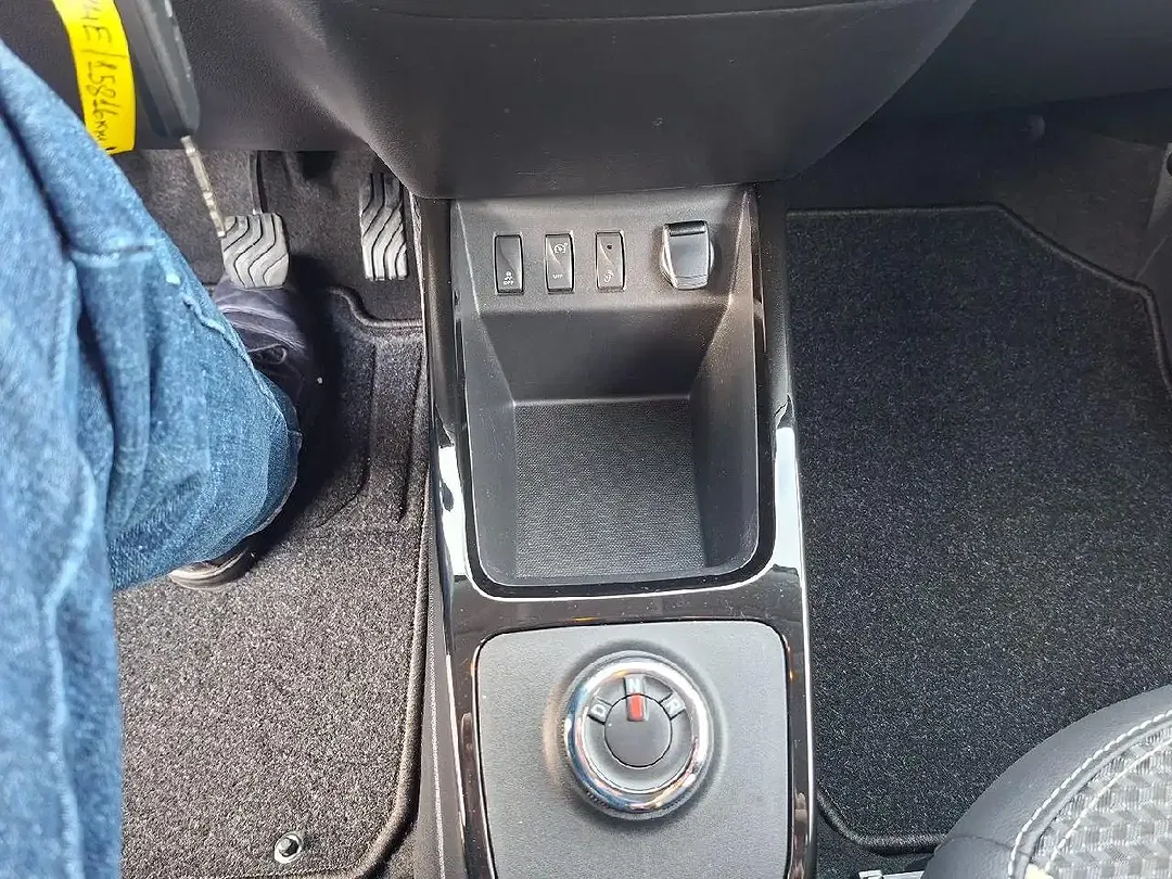 Dacia Spring Essential - Thumbnail 12