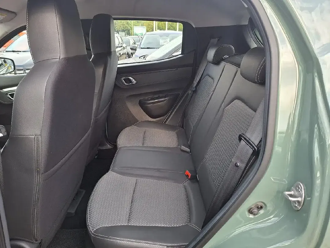Dacia Spring Essential - foto 15
