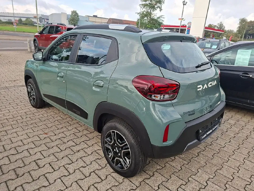 Dacia Spring Essential - Thumbnail 4
