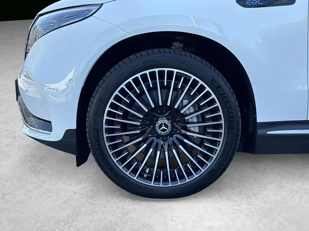 Mercedes-Benz EQC 400 4MATIC AMG Line - Thumbnail 3