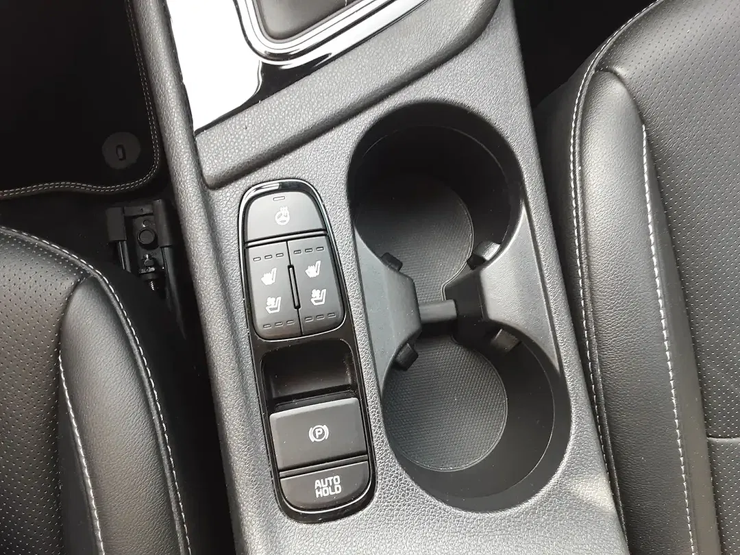 Kia Niro 1.6 GDI PHEV Hybrid Spirit - Thumbnail 16