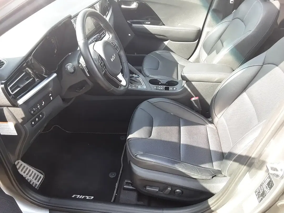 Kia Niro 1.6 GDI PHEV Hybrid Spirit - foto 18