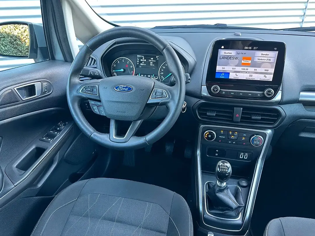 Ford EcoSport Cool & Connect - Thumbnail 5