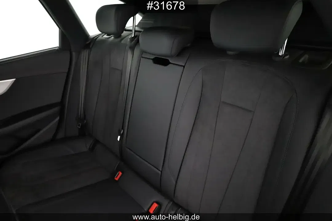 Audi A4 45 TFSI quattro Avant S line - Thumbnail 12