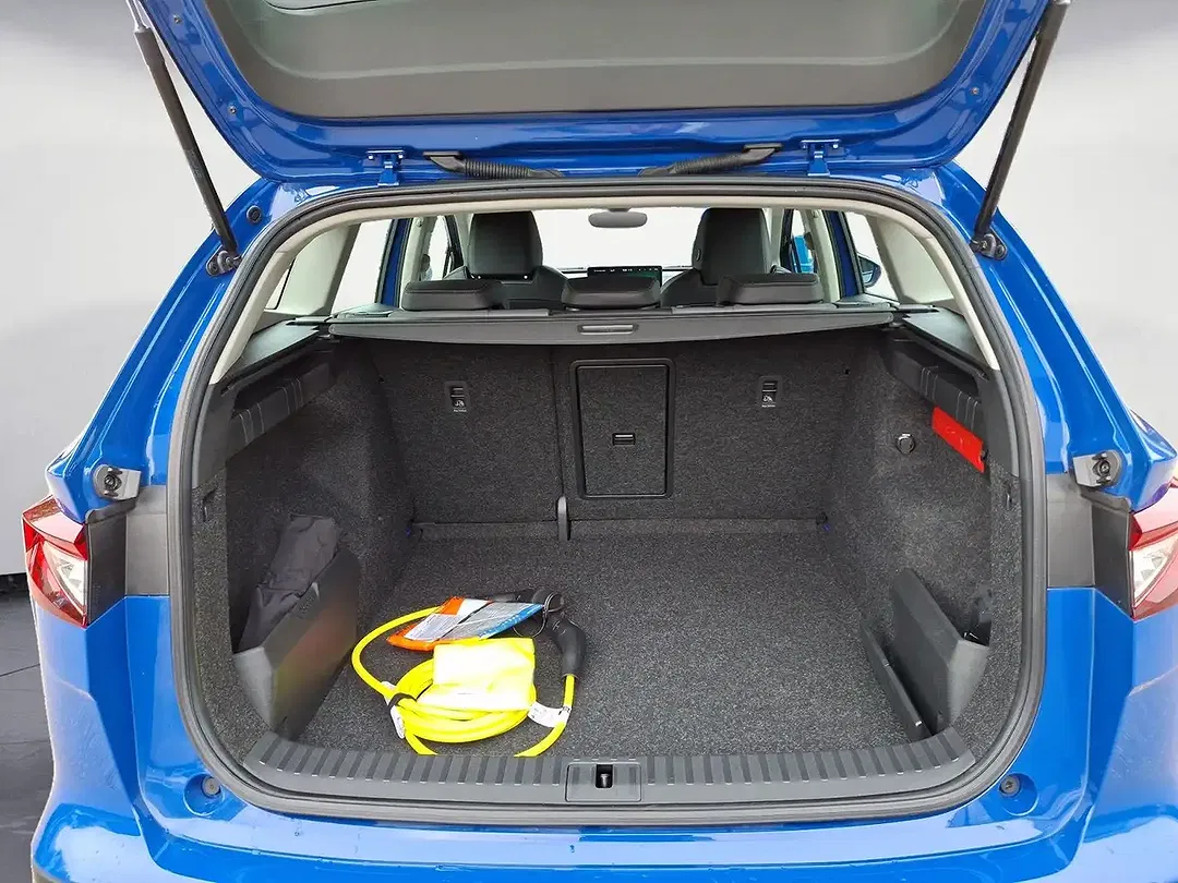 Skoda Enyaq 50 - foto 14