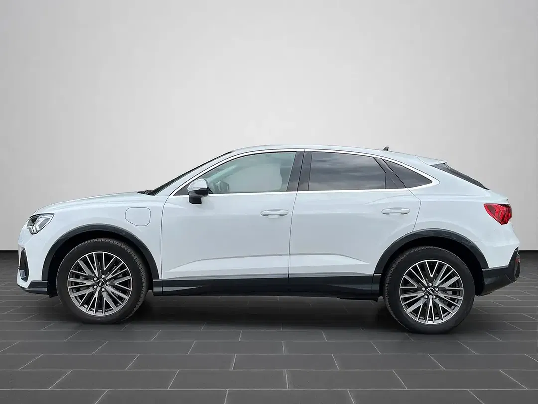 Audi Q3 45 TFSI e S tronic - Thumbnail 7