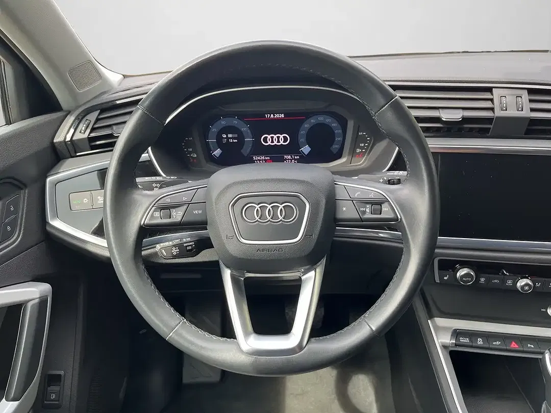 Audi Q3 45 TFSI e S tronic - Thumbnail 9