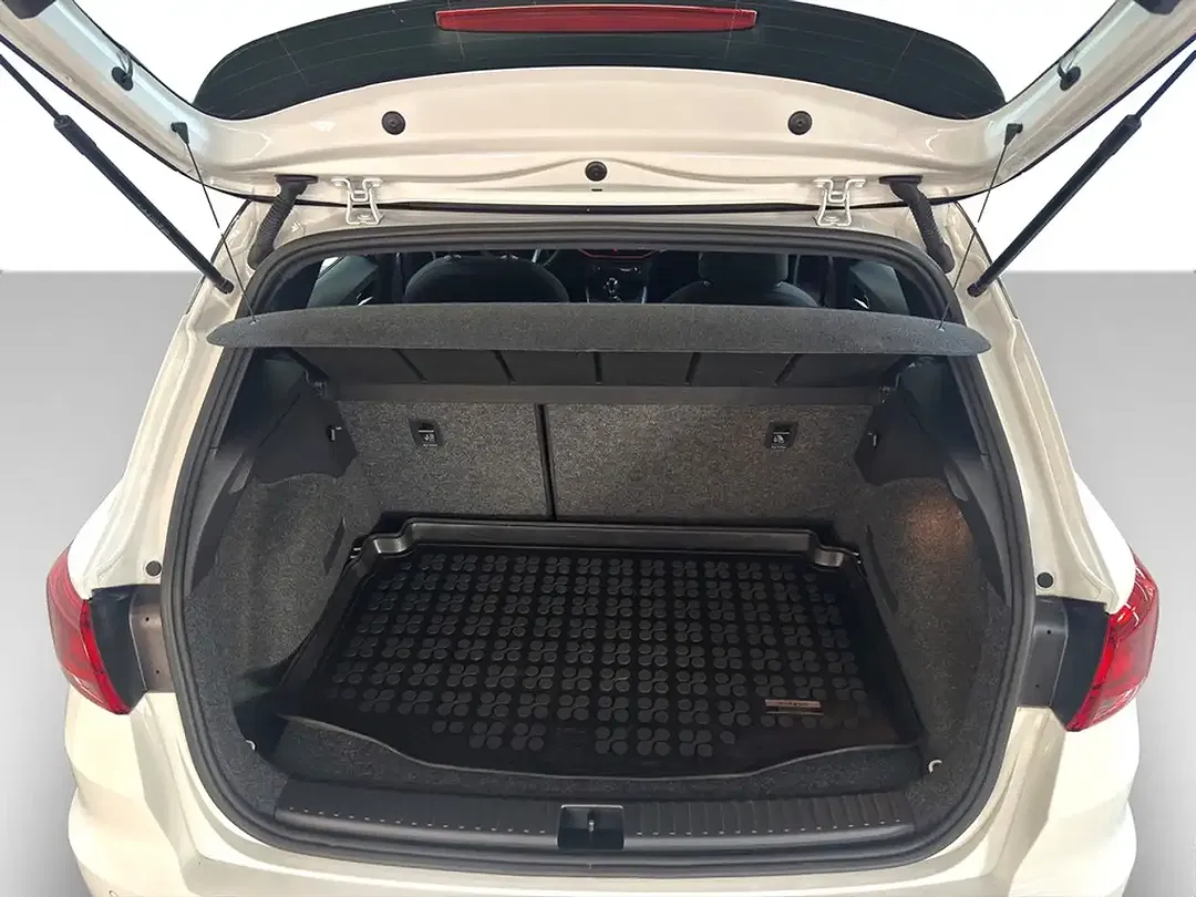 SEAT Arona 1.0 TSI FR - Thumbnail 9