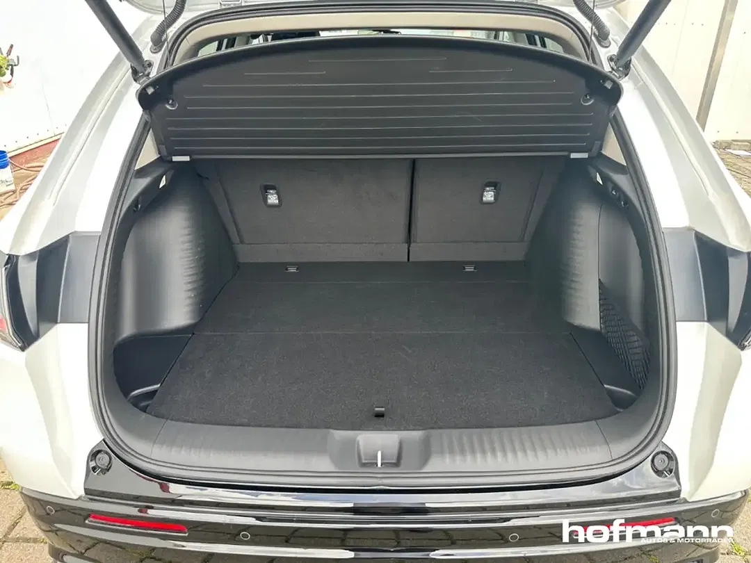 Honda ZR-V Hybrid Sport - Thumbnail 17