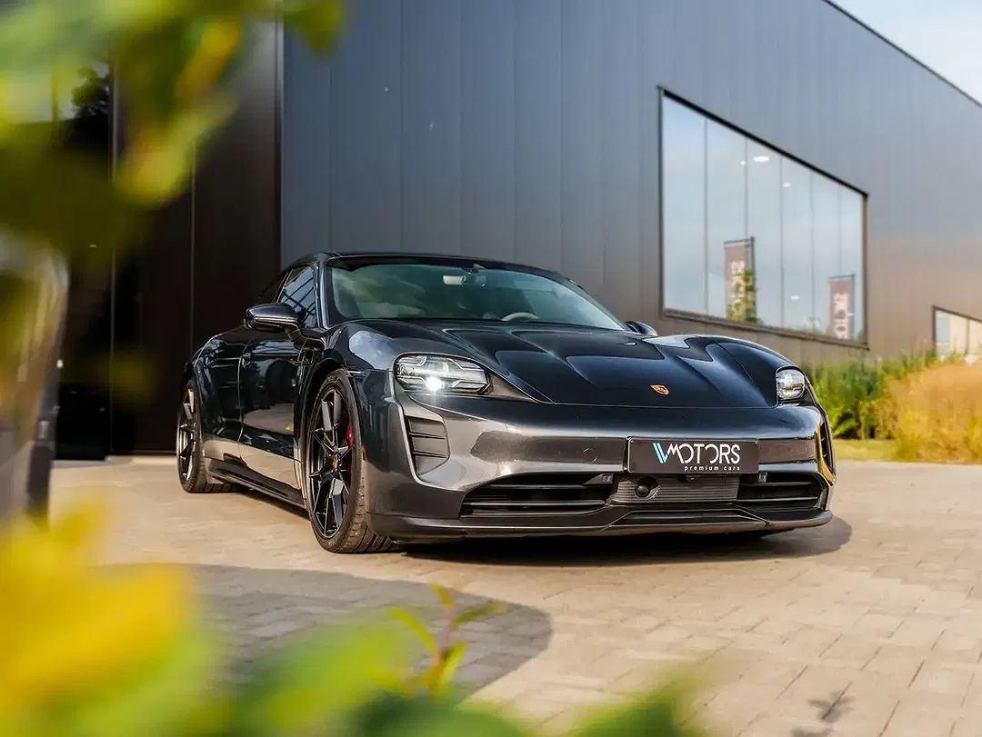 Porsche Taycan RS GTS - Thumbnail 6