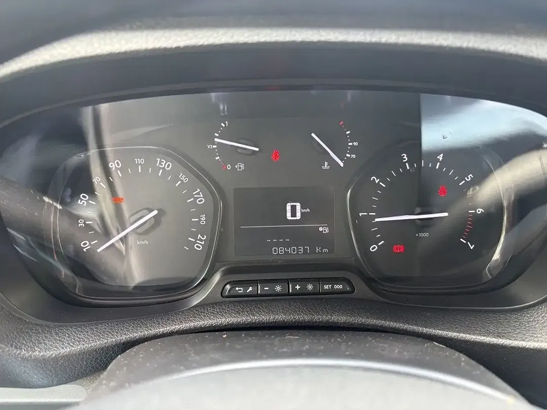Peugeot Expert L2H1 Premium - Thumbnail 8