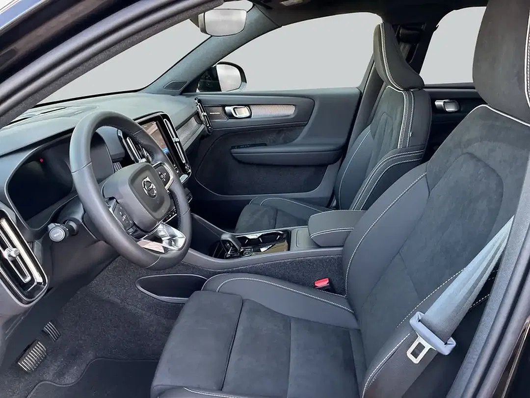 Volvo EX40 EV Extended Range - Thumbnail 9