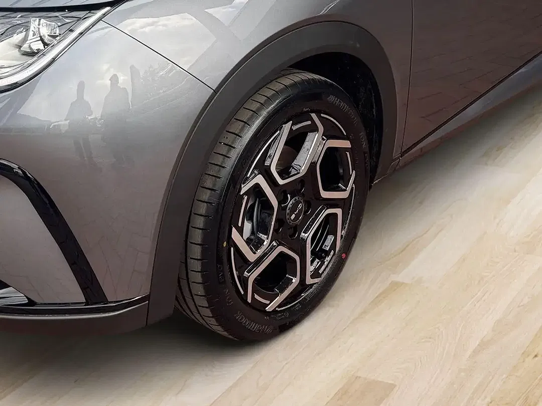 BYD Dolphin 150 kW Design - Thumbnail 7
