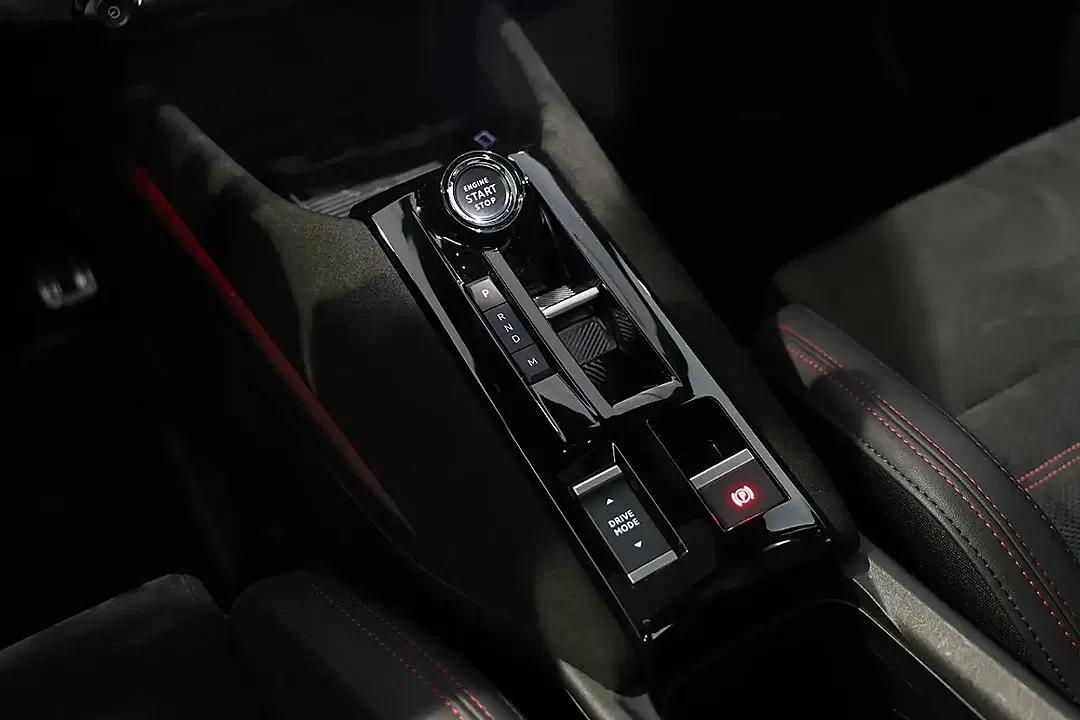 Alfa Romeo Junior 1.2 Ibrida Hybrid Speciale - Thumbnail 17