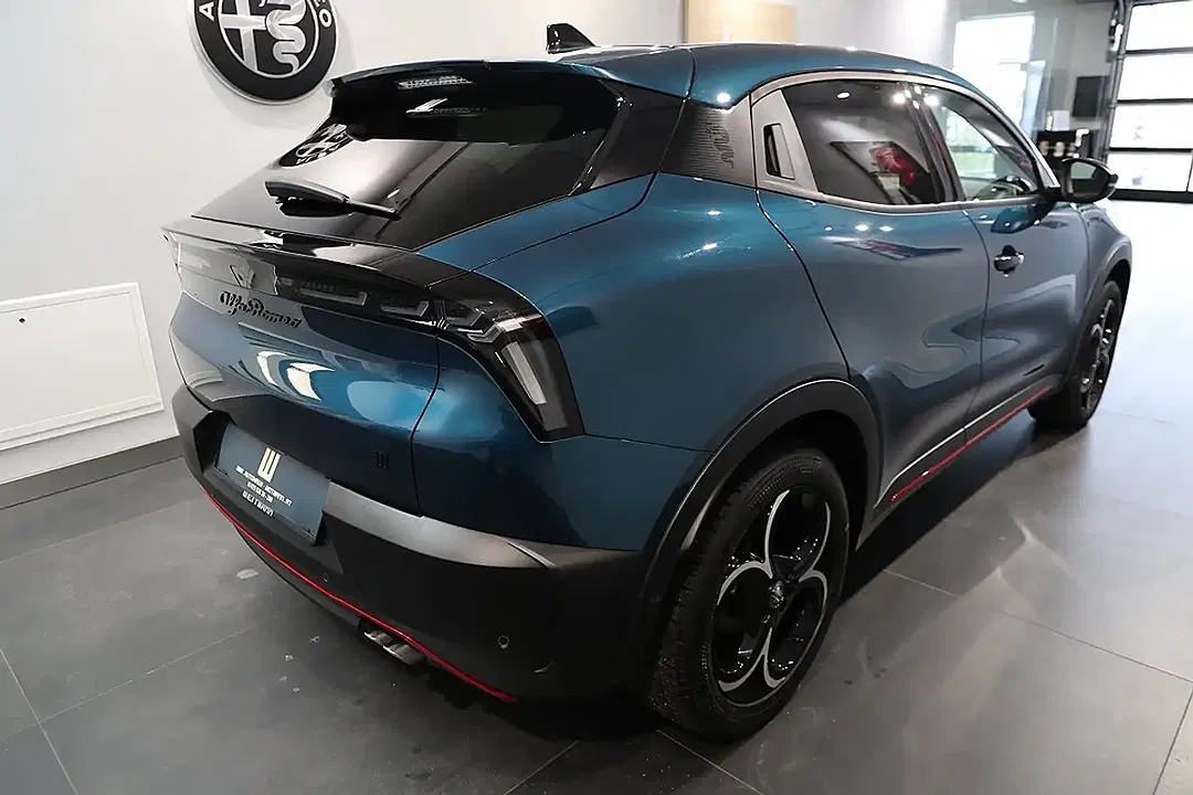 Alfa Romeo Junior 1.2 Ibrida Hybrid Speciale - Thumbnail 5