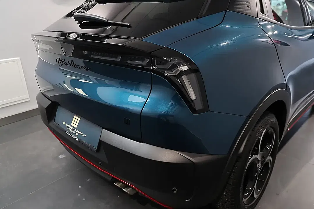Alfa Romeo Junior 1.2 Ibrida Hybrid Speciale - Thumbnail 8