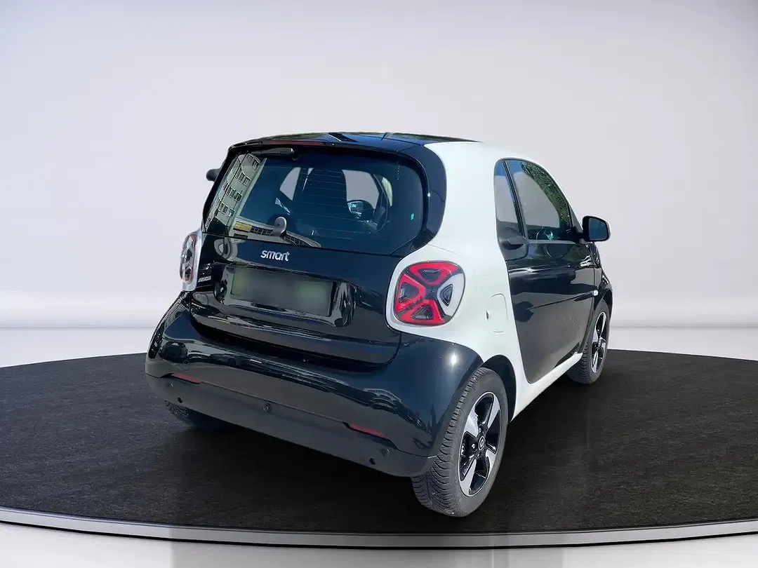 smart forTwo - Thumbnail 4