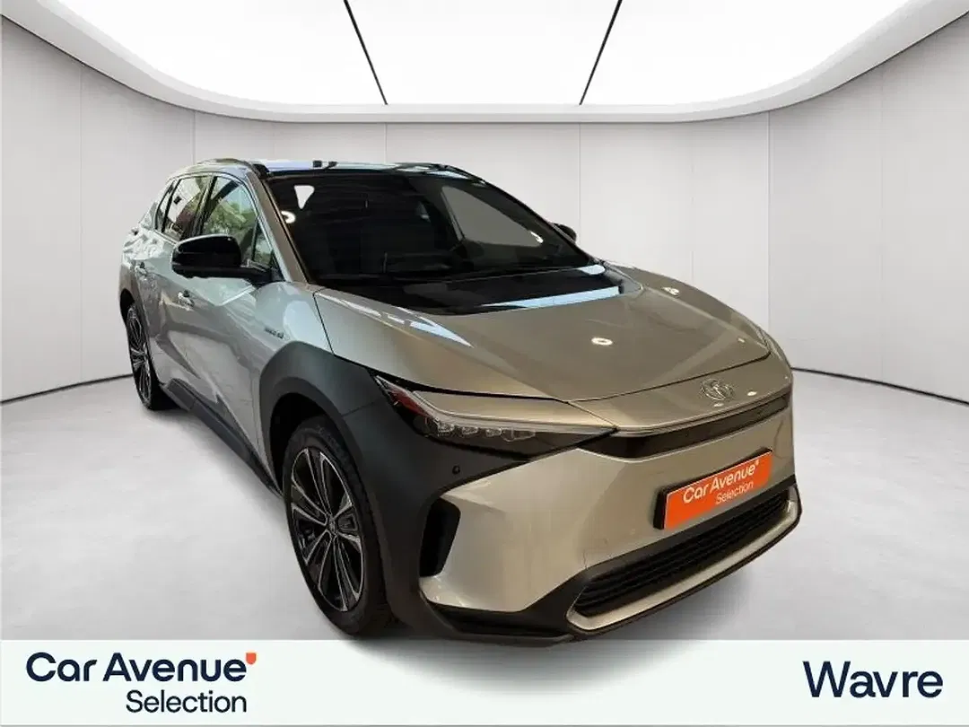 Toyota bZ4X Premium - Thumbnail 3