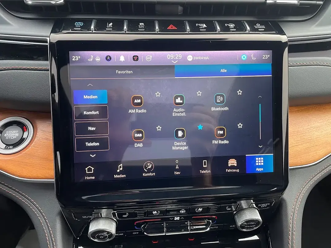Jeep Grand Cherokee PHEV 4xe Summit Reserve - Thumbnail 6
