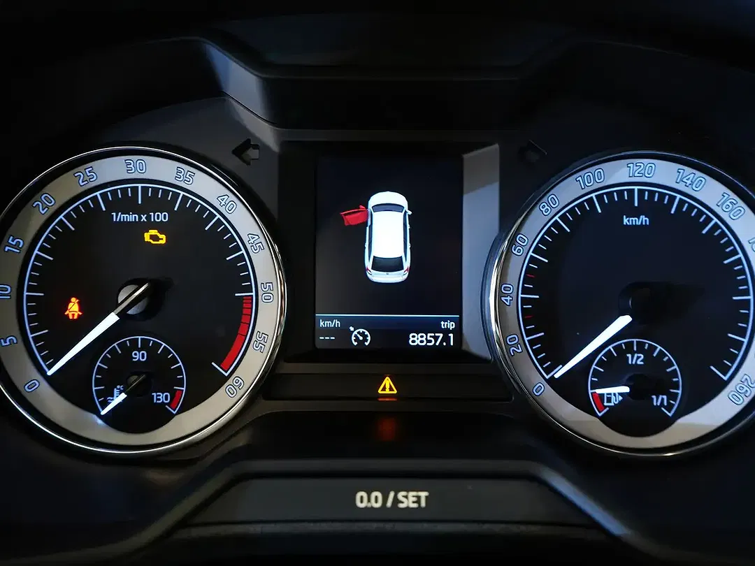 Skoda Octavia 1.6 Ambition - Thumbnail 13