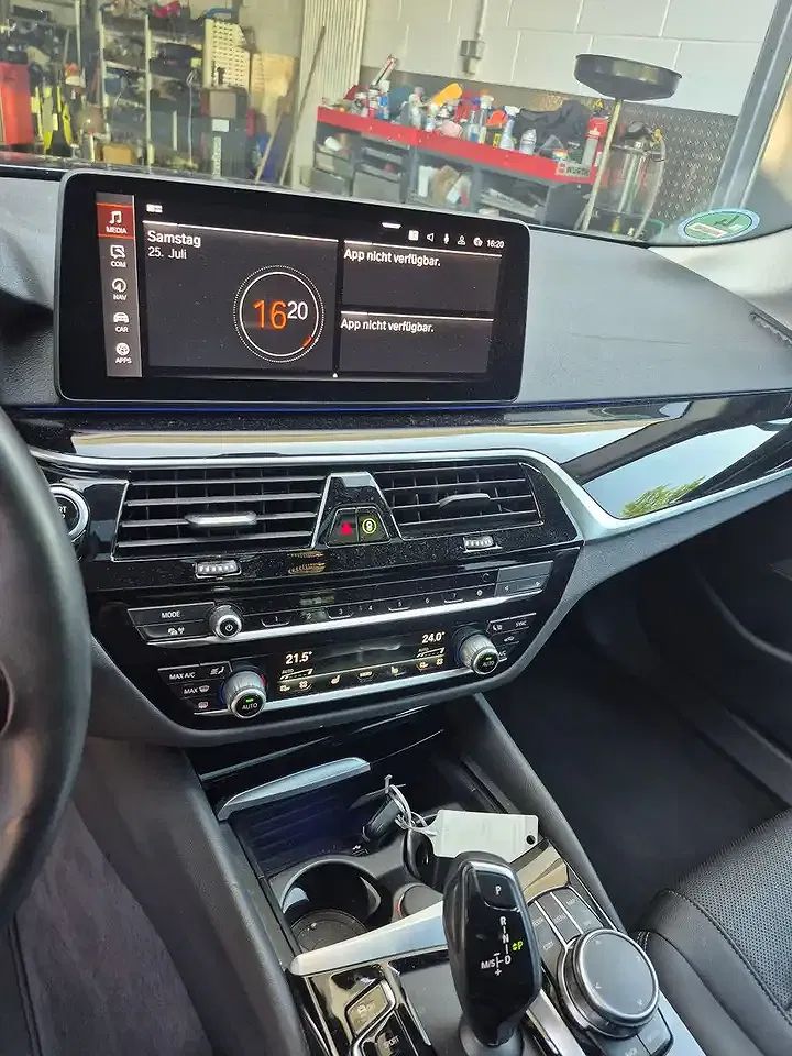 BMW 520 Touring - Thumbnail 16