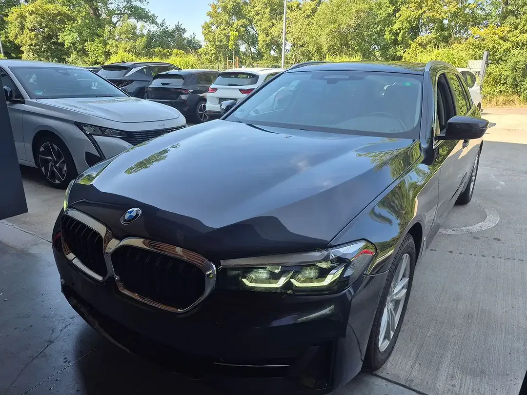 BMW 520 Touring - foto 2