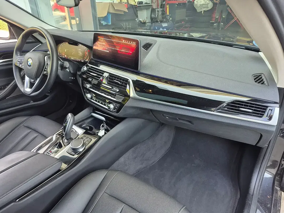 BMW 520 Touring - Thumbnail 25