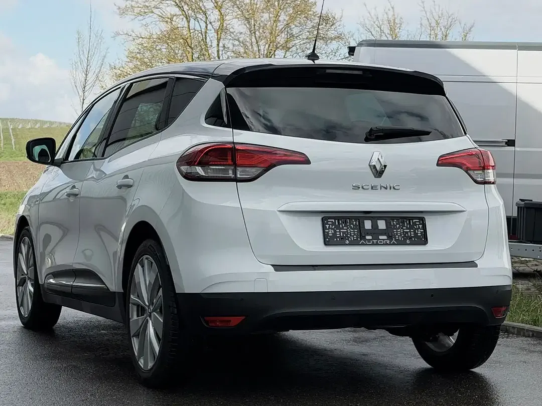Renault Scenic Limited - Thumbnail 11