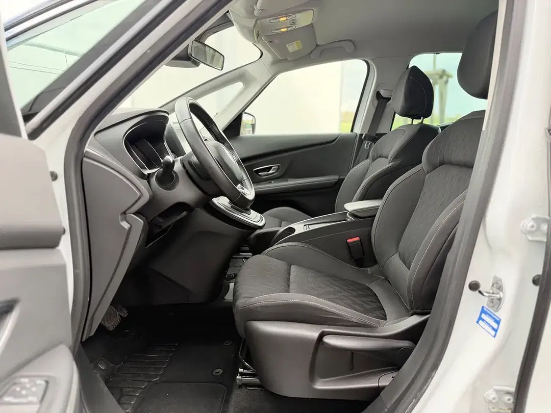 Renault Scenic Limited - foto 15