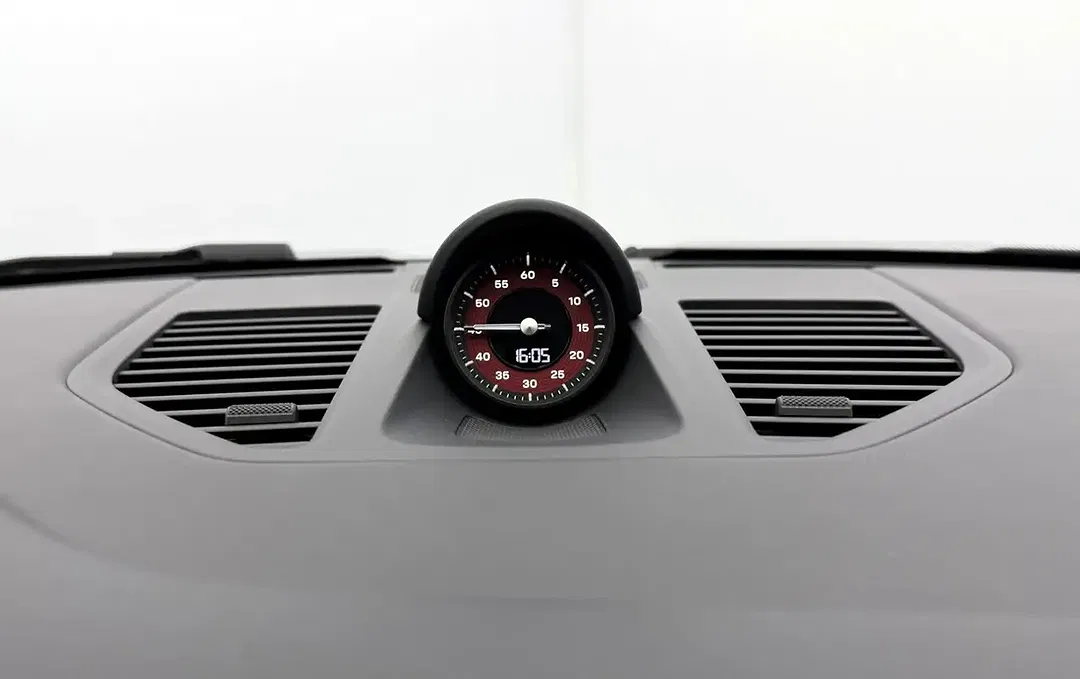 Porsche 911 T-Hybrid Carrera GTS Coupe - Thumbnail 14