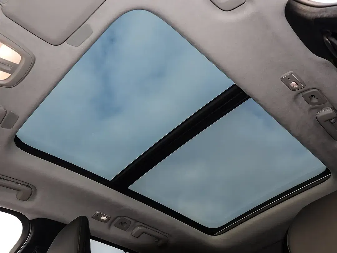 Volvo XC90 T8 PHEV AWD Ultra - Thumbnail 12