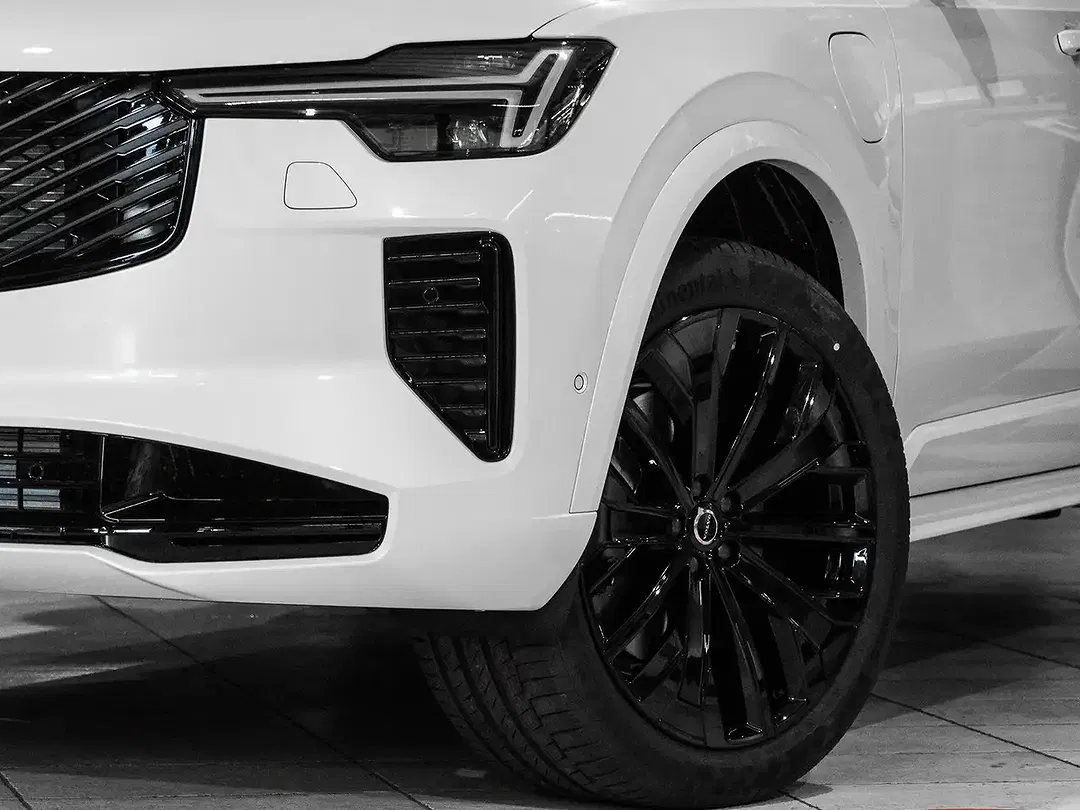 Volvo XC90 T8 PHEV AWD Ultra - Thumbnail 5