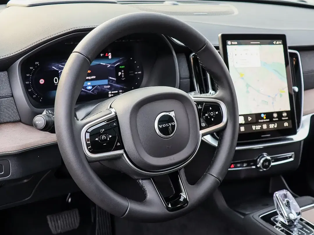 Volvo XC90 T8 PHEV AWD Ultra - Thumbnail 9