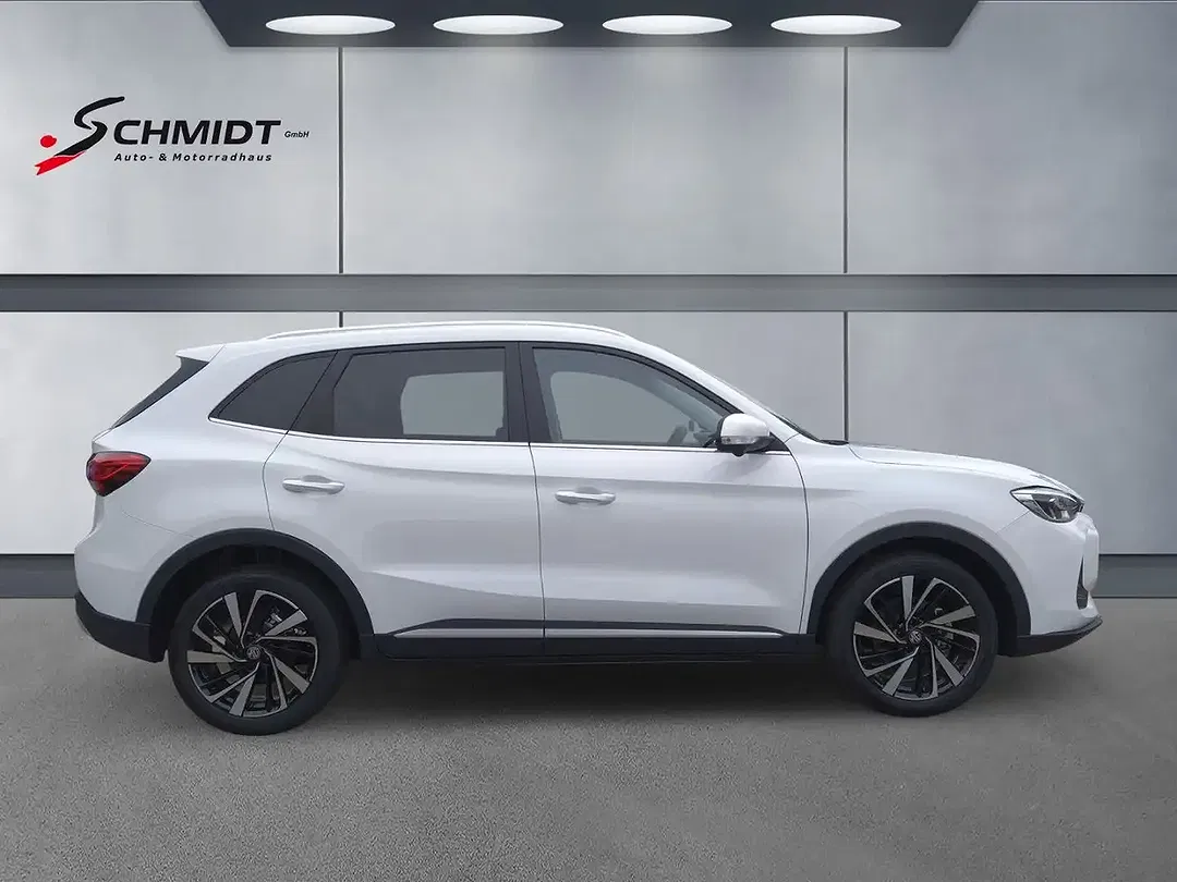 MG ZS Hybrid+ Luxury - Thumbnail 3