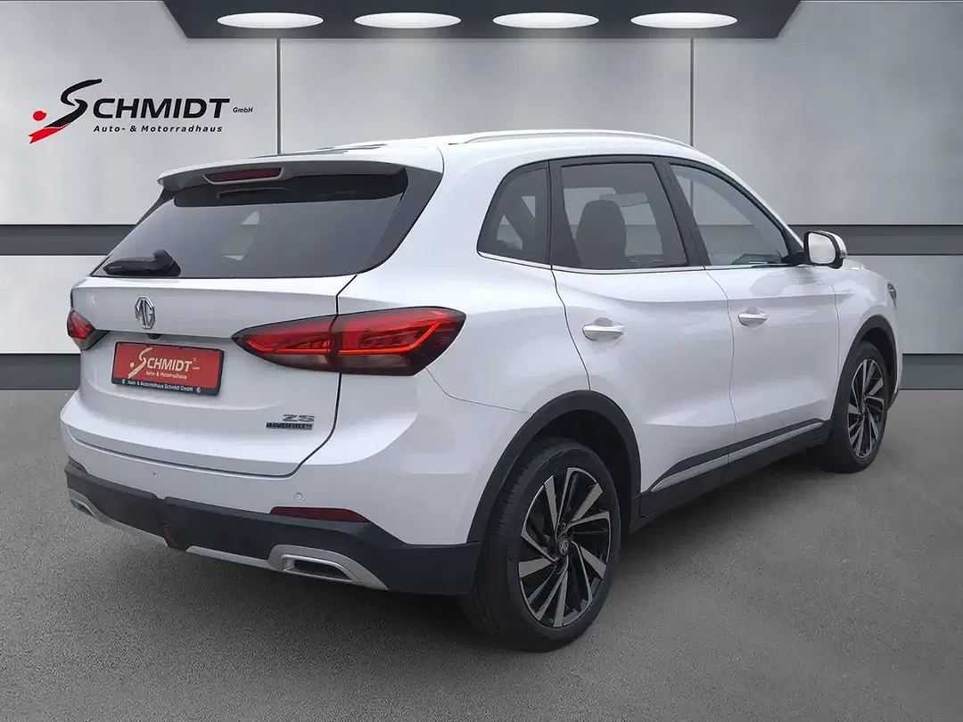 MG ZS Hybrid+ Luxury - Thumbnail 4