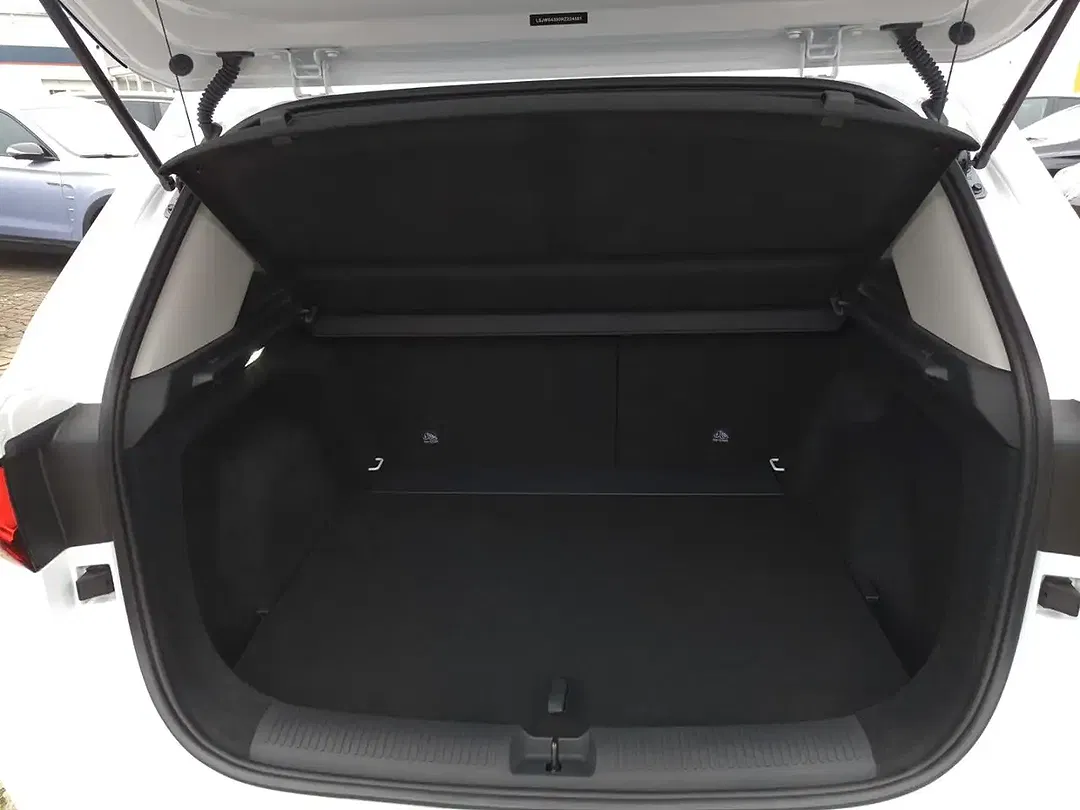 MG ZS Hybrid+ Luxury - Thumbnail 7