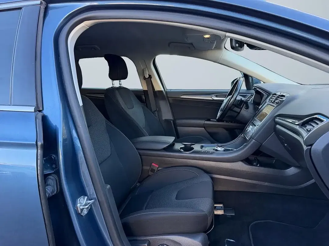 Ford Mondeo AUT Titanium - Thumbnail 12
